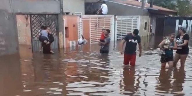 Projeto dá a famílias atingidas por desastres naturais prioridade na aquisição e reconstrução de casas
