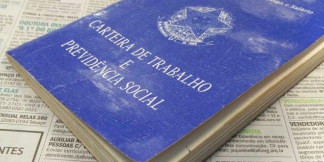 Quase 1/3 dos desempregados procura vaga há pelo menos 2 anos
