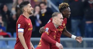 Roma leva a melhor no clássico com a Lazio e sobe para o 5º lugar do Italiano