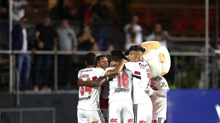 São Paulo Elimina O Corinthians E Reencontra O Palmeiras Na Final Do ...