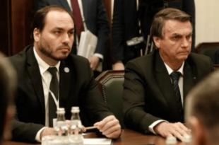 Viagem de Carlos Bolsonaro à Rússia desperta temor no TSE