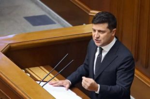 Zelenski sinaliza ficar fora da Otan; negociação segue na 4ª sob pressão militar russa