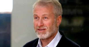 Abramovich é alvo de sanções no Reino Unido e fica impedido de vender o Chelsea