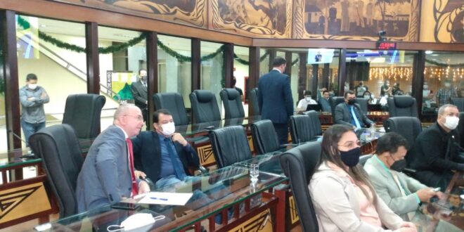 Aleac volta com trabalhos e sessões presenciais