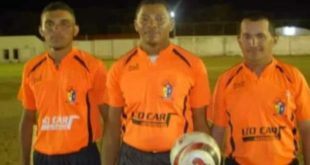 Árbitro de futebol é atingido por raio e morre durante partida no Piauí