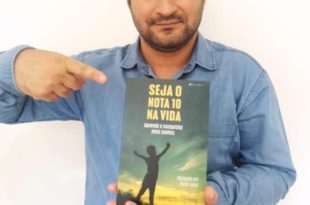 autor acreano