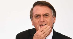 Bolsonaro usa falta de fertilizantes da Rússia para defender mineração em terras indígenas