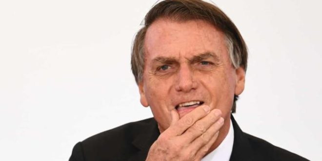 Bolsonaro usa falta de fertilizantes da Rússia para defender mineração em terras indígenas