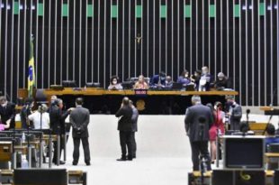 Câmara pode votar nesta quarta-feira criação de auxílio aluguel para vítimas de violência doméstica
