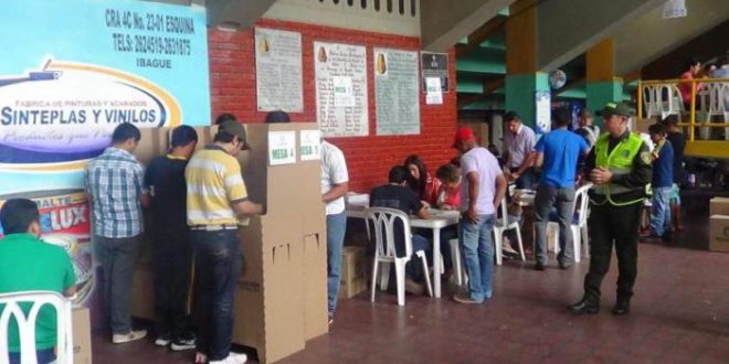 Colombianos vão às urnas neste domingo para renovar Congresso