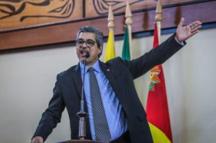 Edvaldo volta defender novo percentual de reajuste dos servidores e pede resistência na mobilização