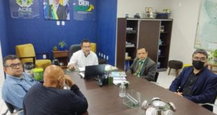 Deputado Gonzaga procura diretor do Deracre e busca recuperação do Ramal do Progresso