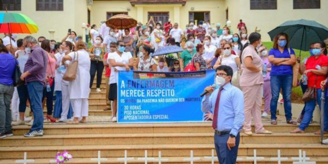 Na Aleac, Jenilson cobra mais políticas públicas para mulheres e pede que governador cumpra promessas feitas aos servidores da Saúde