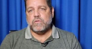 "Não conhece o Acre, nossa gente, nossos professores" diz Rocha sobre declarações de Márcia Bittar