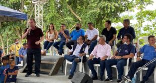 Pedro Longo prestigia assinatura da ordem de serviço da ponte da Sibéria
