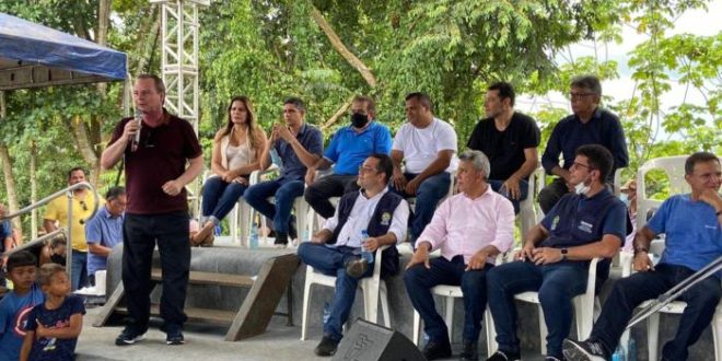 Pedro Longo prestigia assinatura da ordem de serviço da ponte da Sibéria