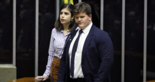 Projeto define atributos exigidos para investidura em cargos públicos