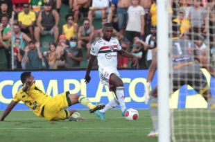 São Paulo faz 3 a 0 no Mirassol e garante primeiro lugar de grupo no Paulistão