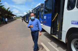 Uma semana, é o prazo dado pela prefeitura do RJ para que prefeitura de Rio Branco devolva os ônibus para o Rio de Janeiro