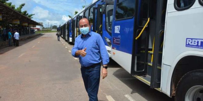 Uma semana, é o prazo dado pela prefeitura do RJ para que prefeitura de Rio Branco devolva os ônibus para o Rio de Janeiro