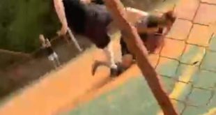 Homem que espancou adolescente de 14 anos presta depoimento