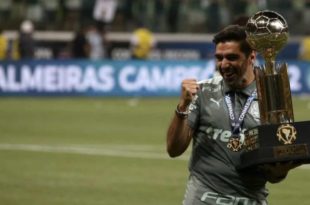 Abel dedica título paulista aos torcedores do Palmeiras: 'Foram extraordinários'