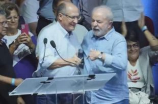 Alckmin exalta Lula aos gritos em evento com centrais sindicais