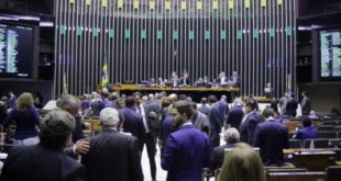 Câmara aprova MP que reformula legislação sobre o setor aéreo
