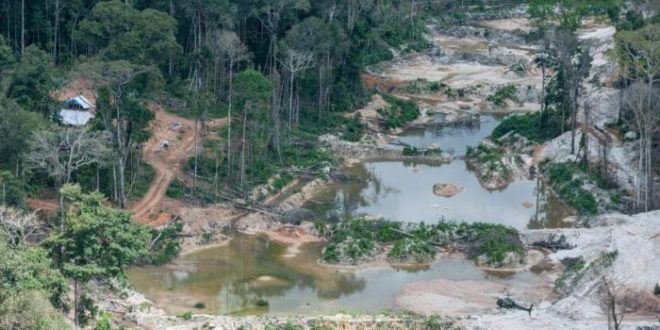 Mesmo sem lei, AGU faz defesa da mineração em terras indígenas