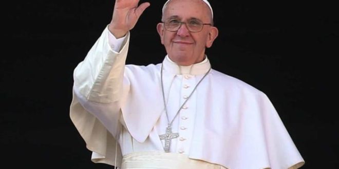 Papa lamenta 'Páscoa de guerra' e chama conflito na Ucrânia de sem sentido