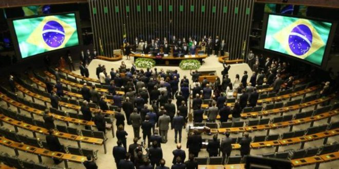 Pós janela partidária: poder da Direita e PL se transforma no maior partido no Congresso