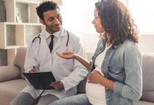 Projeto determina que programas para gestantes adolescentes respeitem liberdade de planejamento familiar