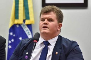 Projeto institui código de defesa para garantir direitos de contribuintes