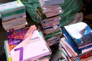 Projeto regulamenta o descarte por escolas dos livros didáticos usados