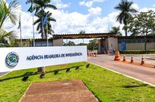 Projeto reserva comando da Abin a oficiais da inteligência