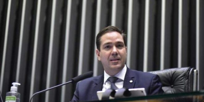 Proposta altera prazo para adesão de empresas ao Simples Nacional