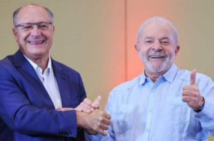 PSB deve propor ao PT nova reforma trabalhista e mudar da previdenciária