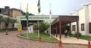 Secretaria de Educação adere ata de registro de preços de prestação de serviços técnicos, administrativo e de apoio para usar como cabide de emprego