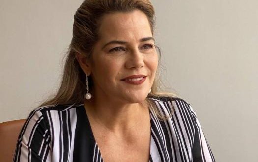 Mara Rocha pede que os medicamentos para pacientes com câncer sejam distribuídos diretamente pela unidade do Hospital de Amor de Barretos no Acre