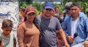 Em Porto Walter, vice-prefeito e vereador promovem atividades e sorteio de prêmios para produtores do Rio Mirim