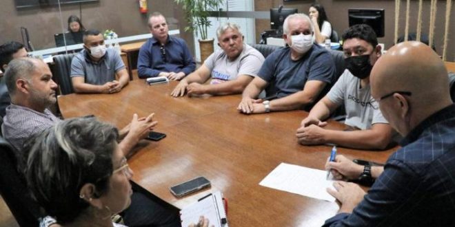 Longo participa de reuniões sobre implantação de gás natural em veículos no AC e anuncia fórumLeia Mais - Acreinfoco Últimas Notícias do Acre