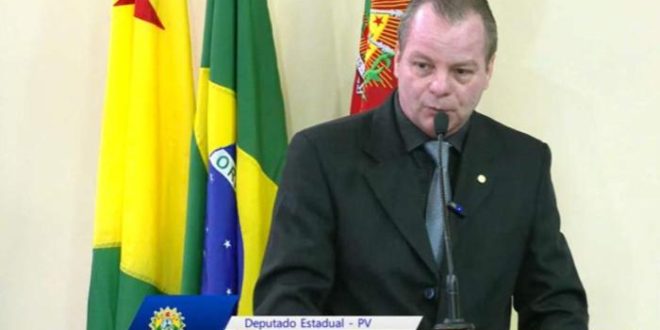 Pedro Longo apresenta projeto que proíbe comercialização de fogos de artifício com barulho no ACLeia Mais - Acreinfoco Últimas Notícias do Acre: 