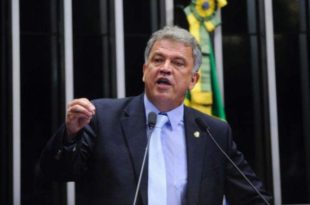 "Mazinho queria emenda de meio milhão sem prestar contas e não coloquei. Por isso a briga", diz Petecão