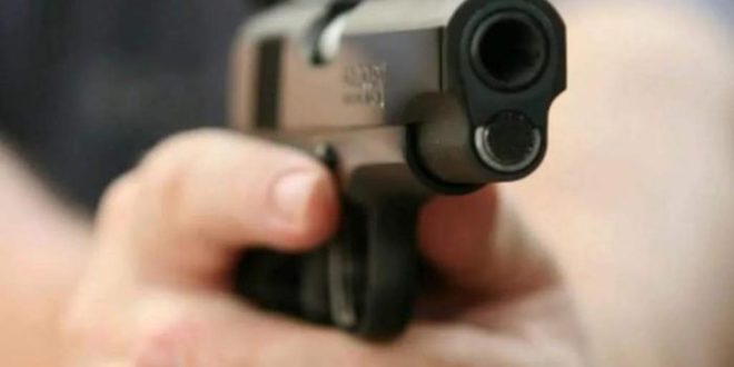 Mulher sofre tentativa de feminicídio em Plácido de Castro e é transferida para Capital em estado grave