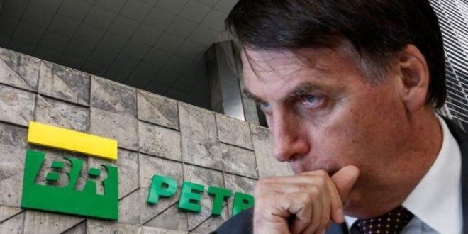 Na mira da PF, Bolsonaro reage:'Por Deus que está no céu, eu nunca serei preso'