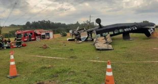 Dois morrem e sete ficam em estado grave em pouso de aeronave