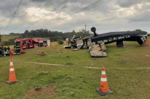 Dois morrem e sete ficam em estado grave em pouso de aeronave