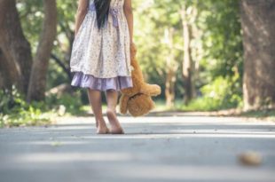 Cerca de 100 crianças e adolescentes são vítimas de violência sexual todo dia no Brasil. Câmara debate o tema