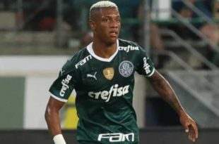 Danilo ganha carinho no Palmeiras após convocação e revela: 'Estava dormindo'