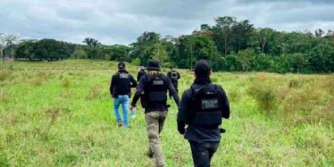 Homem acusado de matar jovem a golpes de facão é preso no interior do Acre